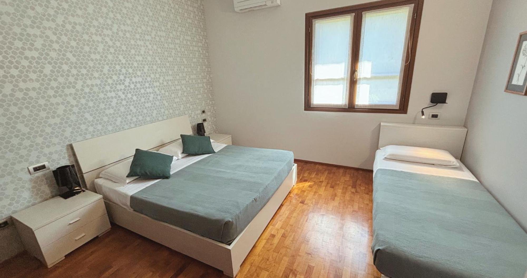 Villa Guardia Casa Ceruti Bed & Breakfast エクステリア 写真