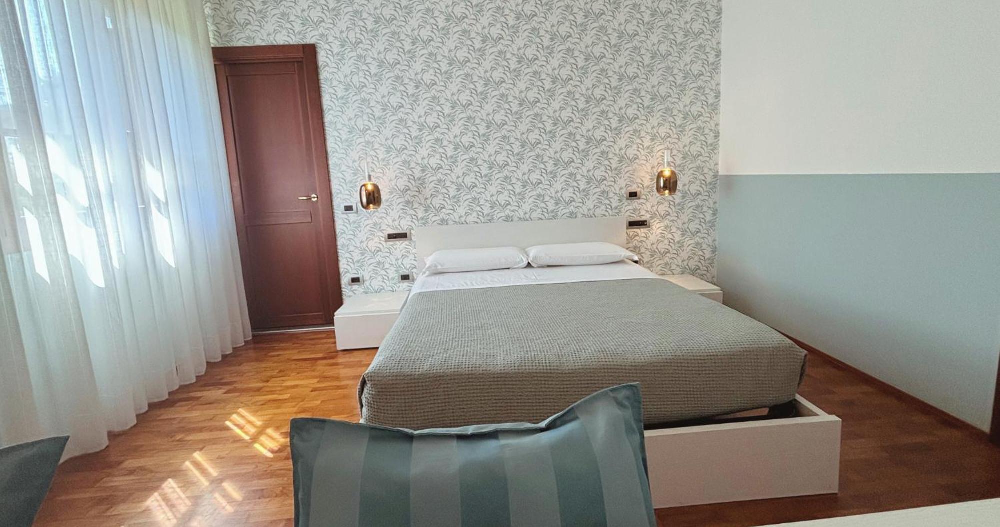 Villa Guardia Casa Ceruti Bed & Breakfast エクステリア 写真